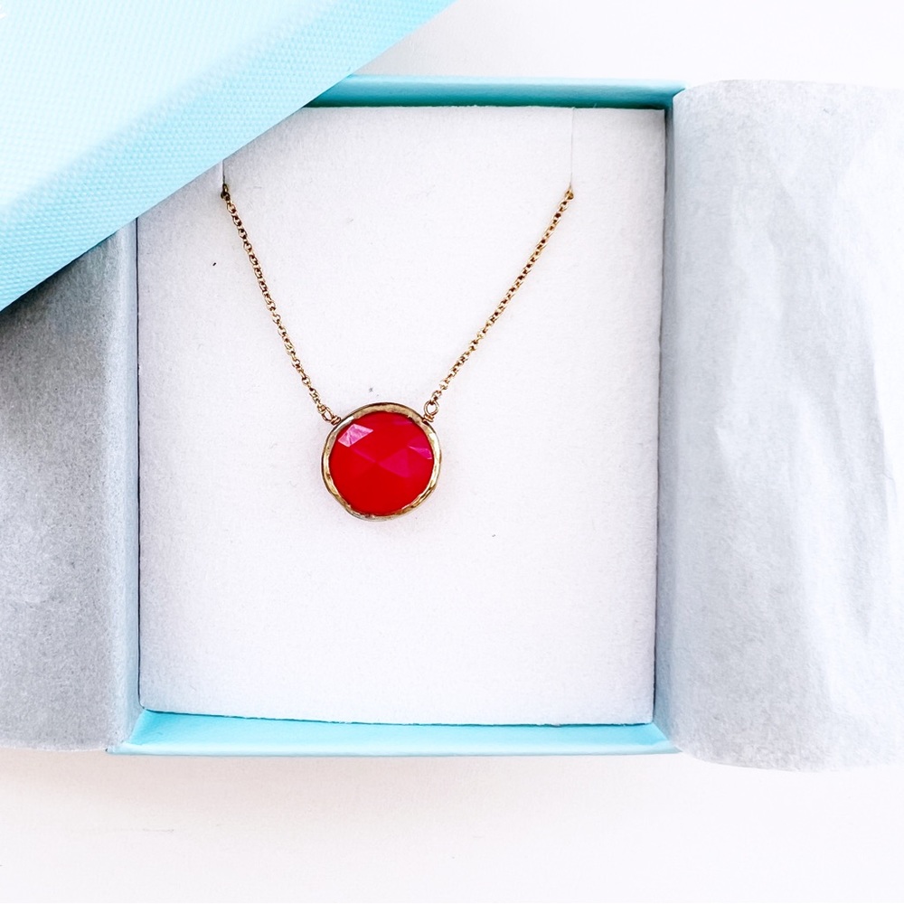 NIB 14k Gold Chalcedony Gemstone Layering Necklace, Delicate Chain, Pink Stone
